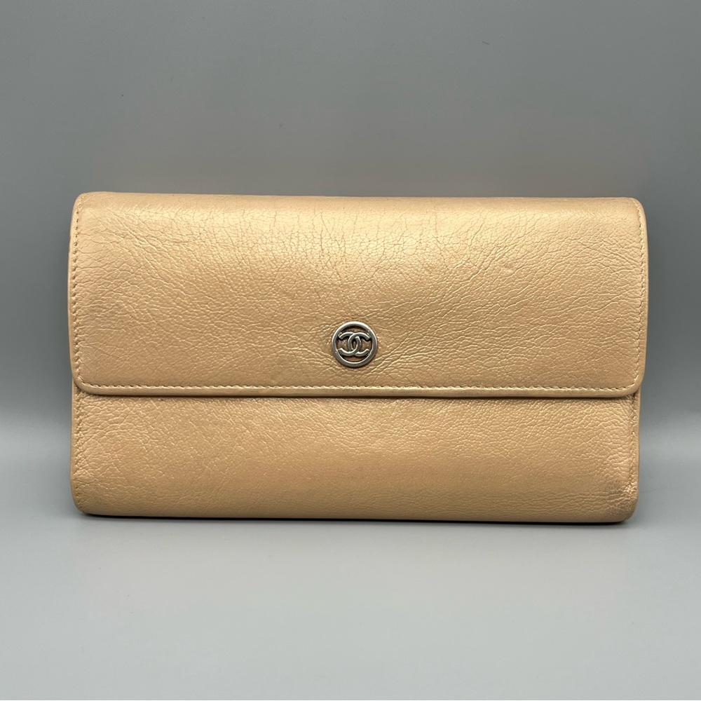 🖤CHANEL Authentic Metallic Leather Clutch/Wallet🖤